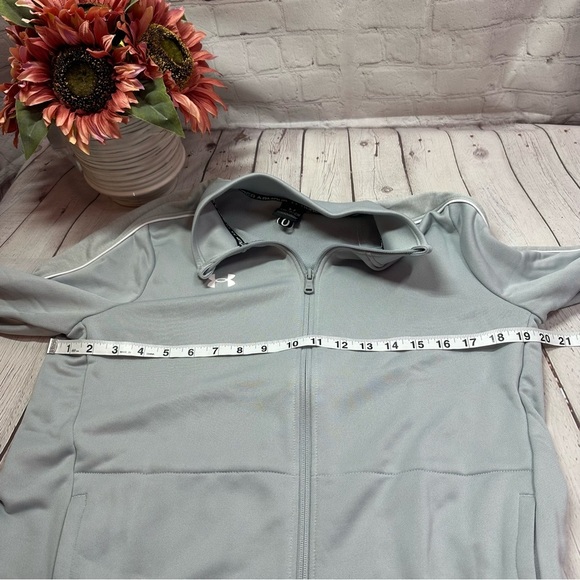 NWT Under Armour command warm up Women's Full-Zip Jacket sz S loose fit - Picture 5 of 9